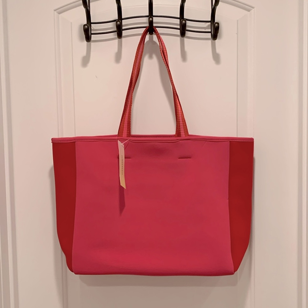 Summersalt neoprene tote